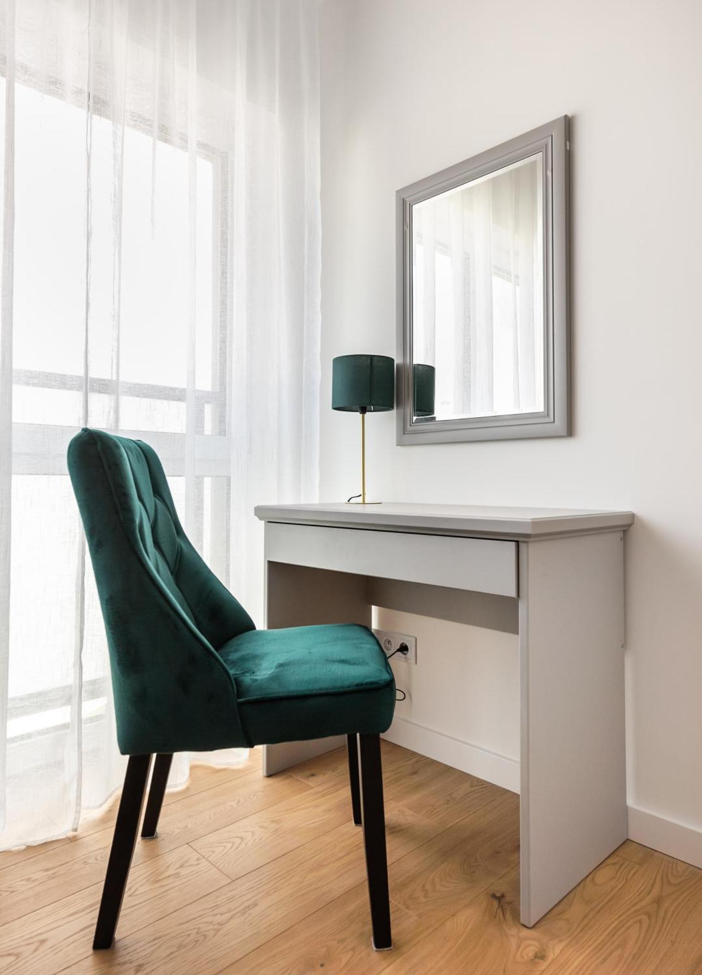 Brzeziny Deluxe Apartment Варшава Экстерьер фото